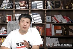 状态不错！特伦特半场9投5中得到13分 全队唯一得分上双！